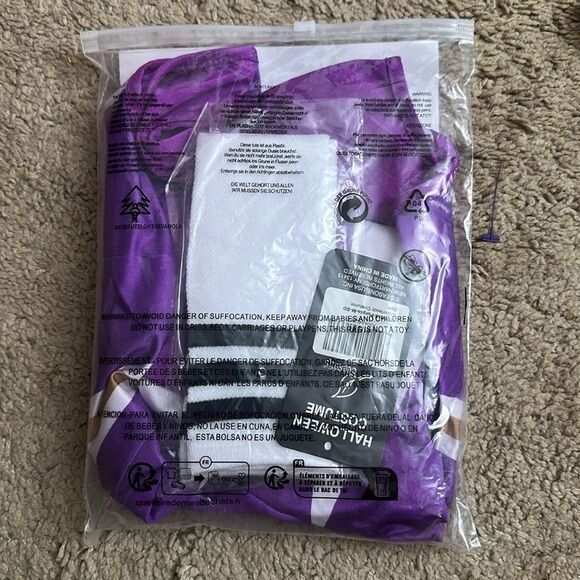 NIP Purple Cheerleader Kids Costume Size M - Picture 3 of 3